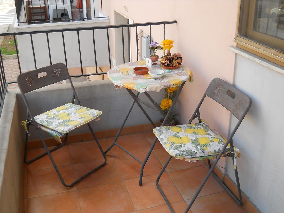 Al Relax Panzió Cagliari Kültér fotó